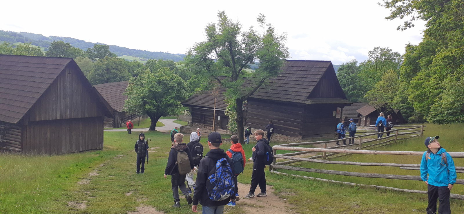 roznov4